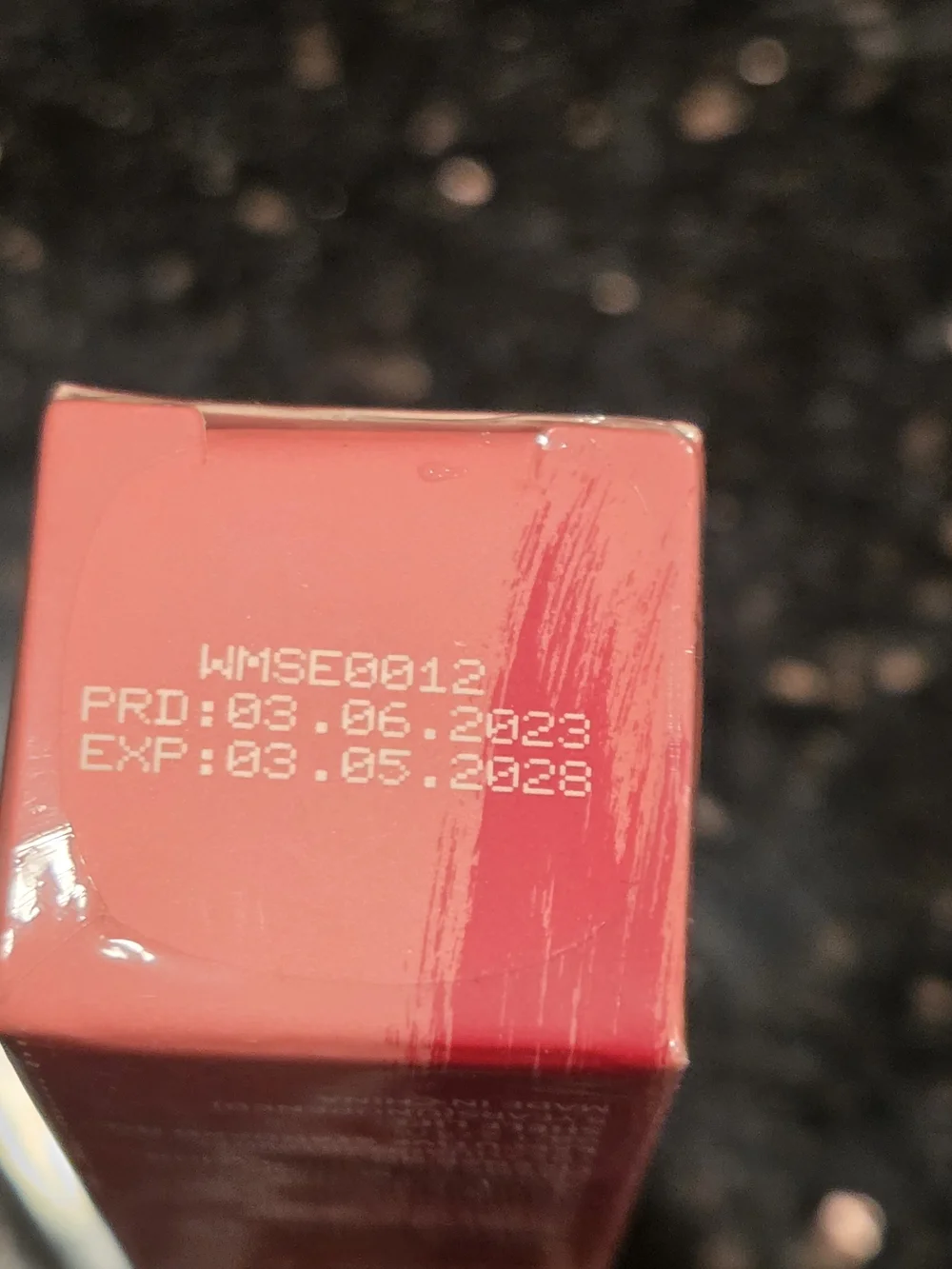 She Loves Bright and Pigmented Lip Gloss